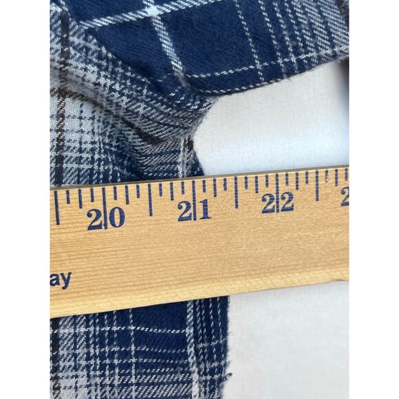 Howitzer Men's Size Large Blue Plaid Long Sleeve Button Up Flannel Shirt - Picture 4 of 7